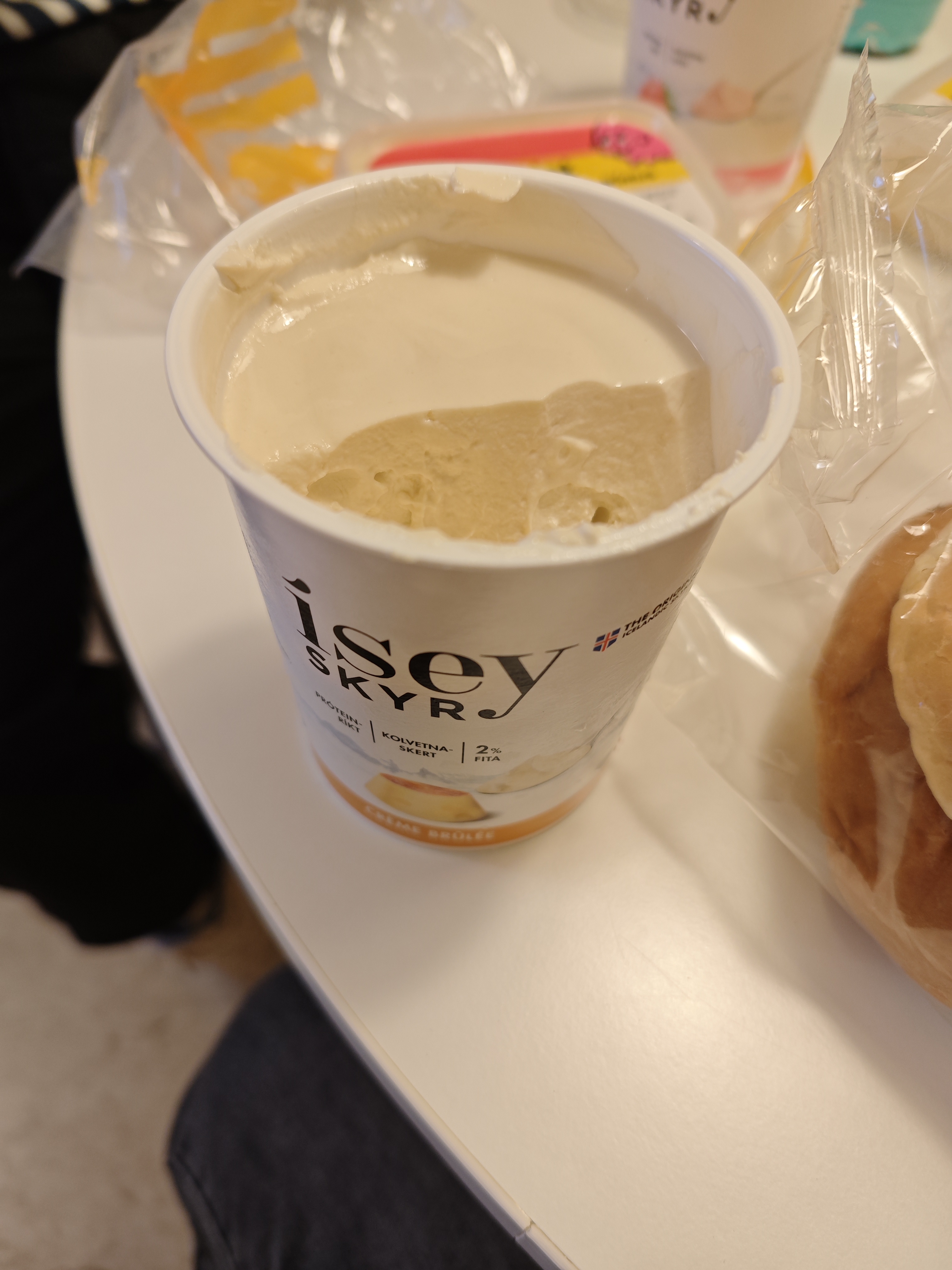 Finally rewarding myself with a cup of skyr yogurt~