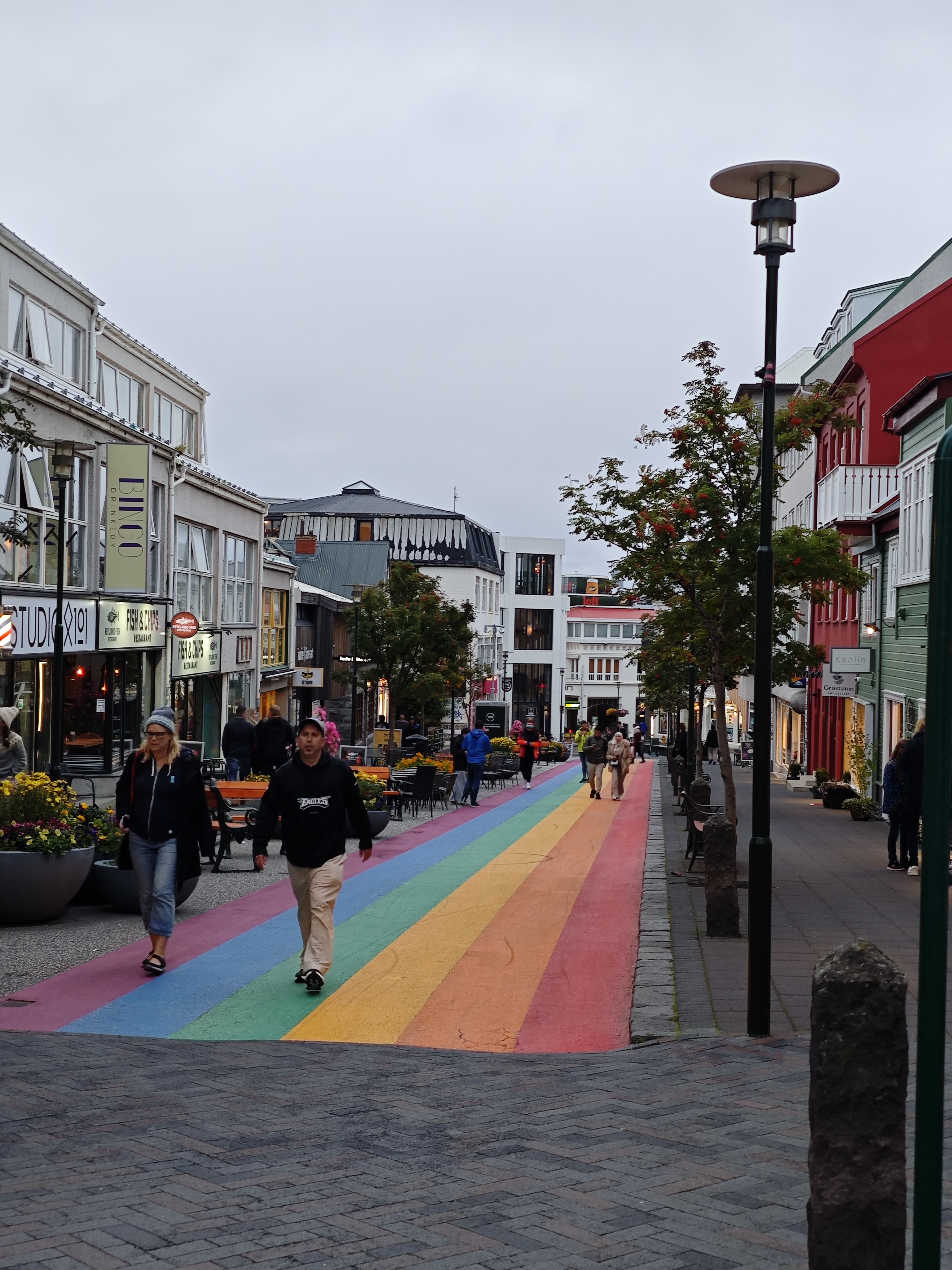 彩虹街（Skólavörðustígur）