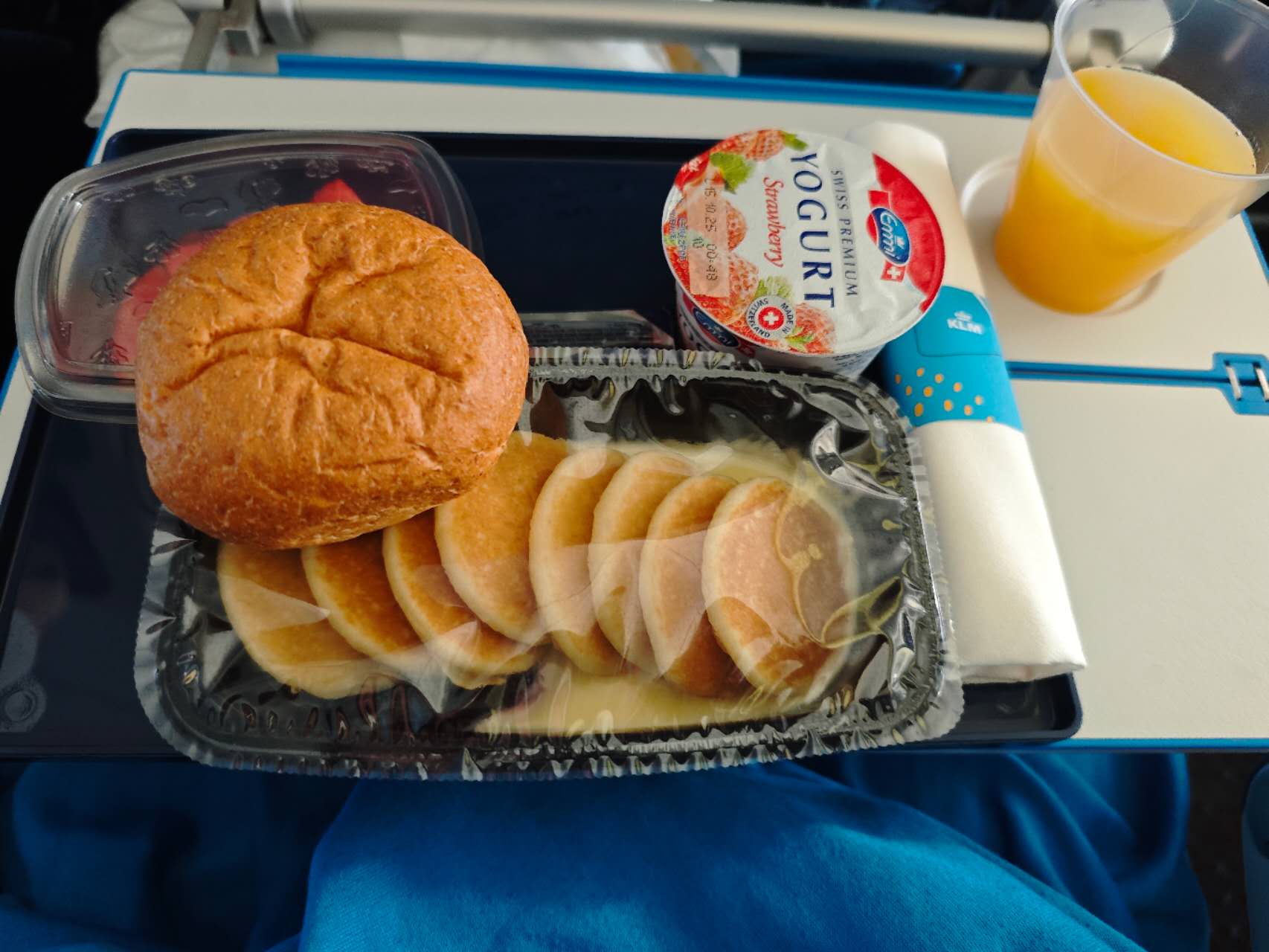 第二顿飞机餐（早餐）