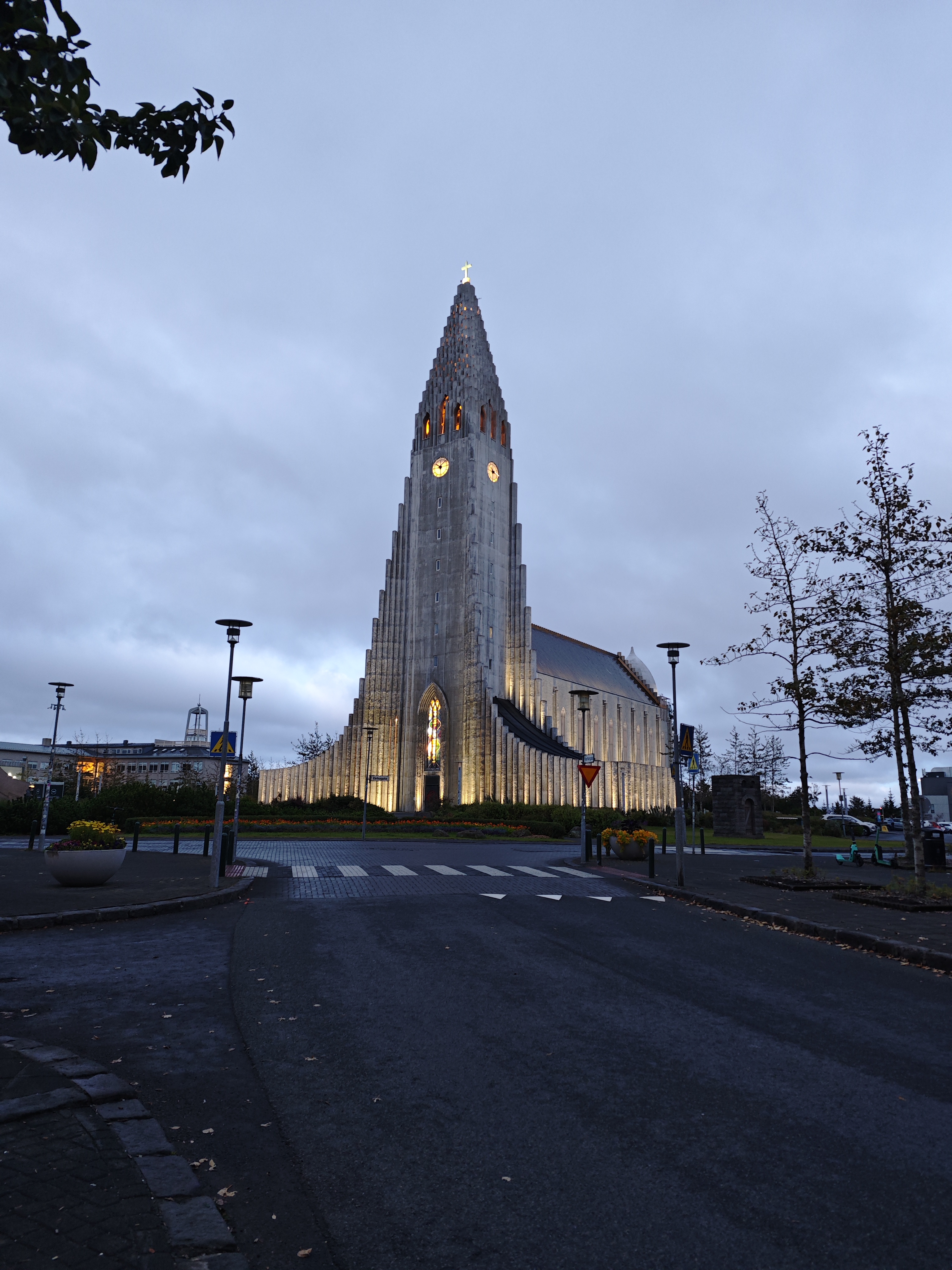 晚上亮灯后很好看